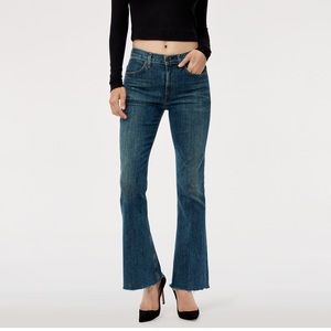 Aritzia - Citizens of Humanity kick flare